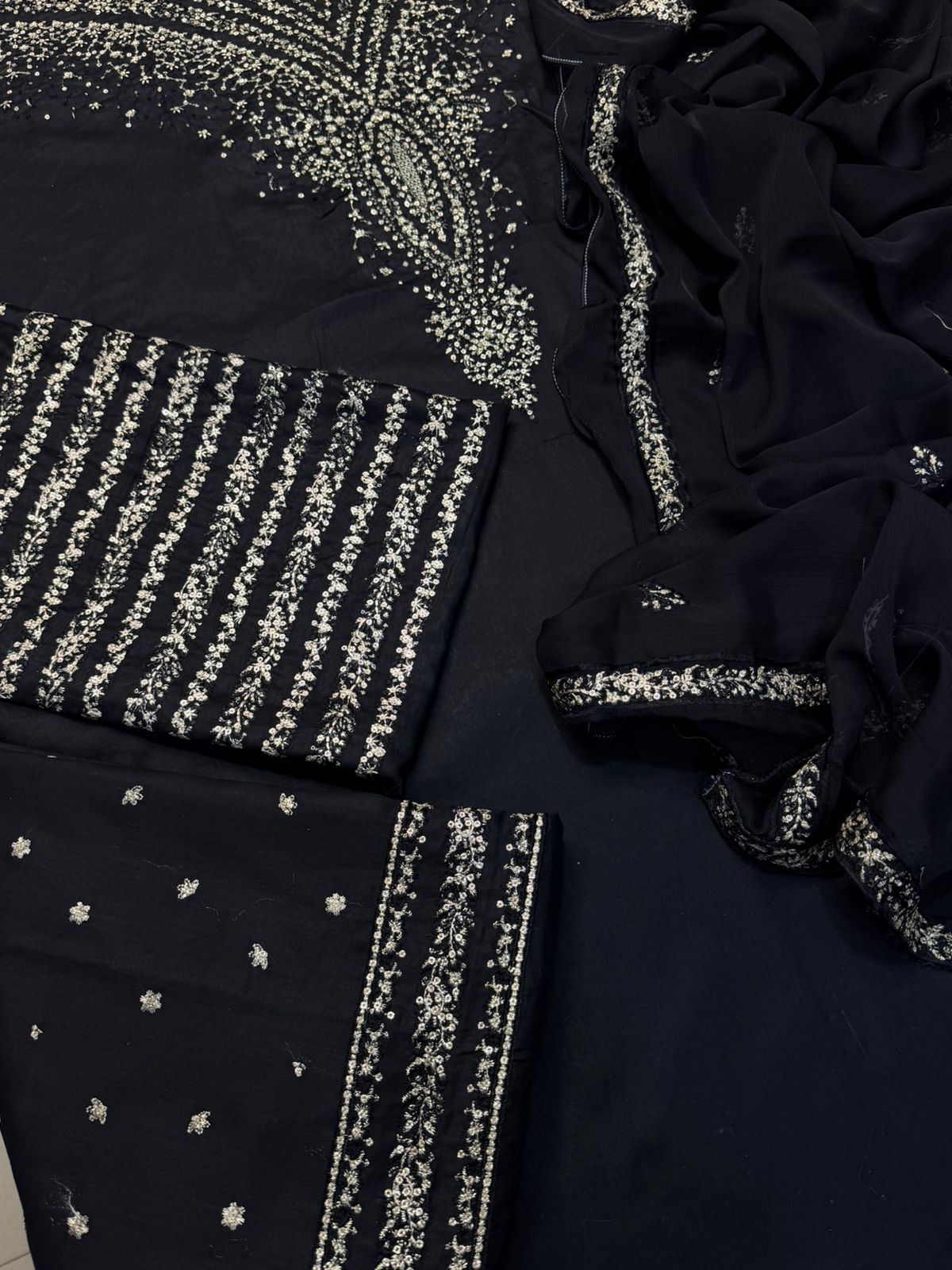 Black Heavy Embroidered 3 Pcs Formal Suit