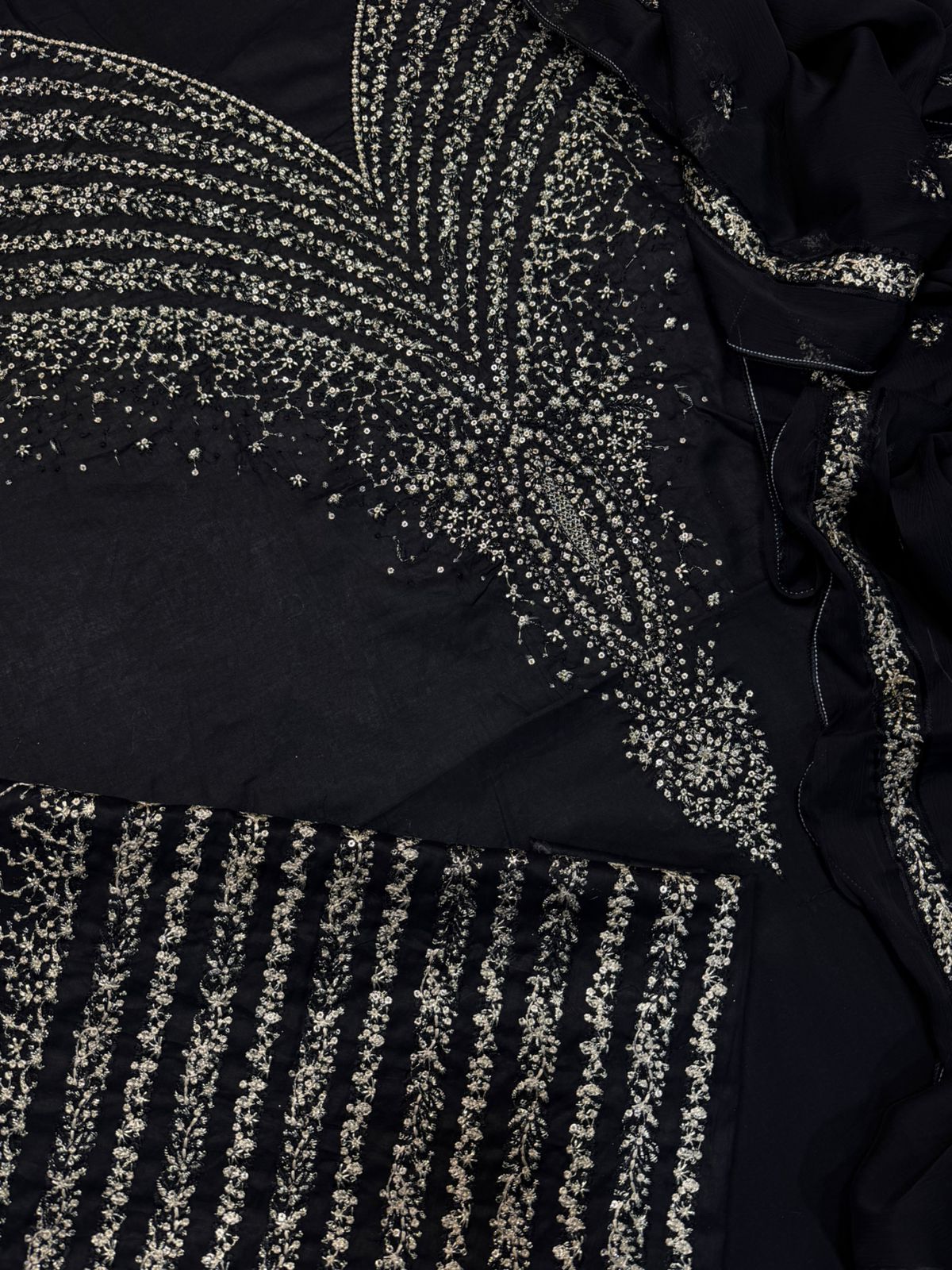 Black Heavy Embroidered 3 Pcs Formal Suit